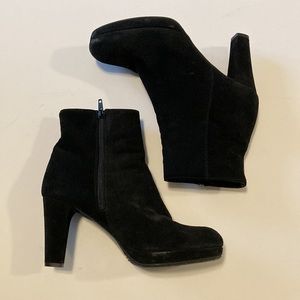 La Canadienne Suede Boots